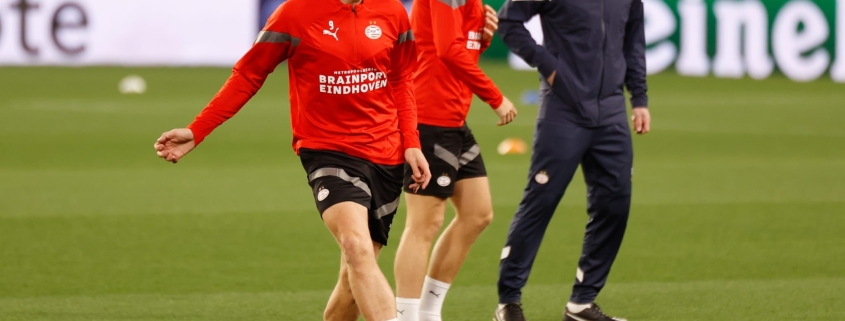 Luuk de Jong, con el PSV en el Ramón Sánchez-Pizjuán
