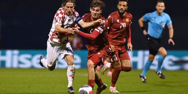 1-0: Modrić se clasifica con Croacia para la Eurocopa