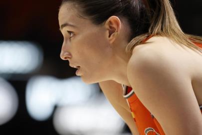 Valencia Basket: separación de Rebecca Allen