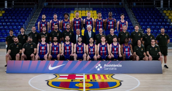 El Barça de Baloncesto se hace la foto oficial de la temporada 2023/2024