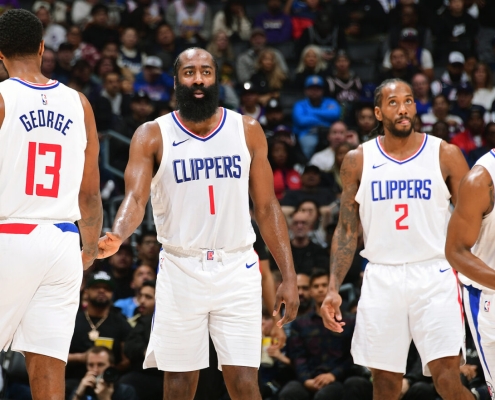 Historias de la NBA: Los Clippers encuentran el éxito con los titulares y la pelota pequeña