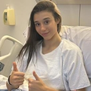 Raquel Carrera, operada con éxito de su rodilla derecha