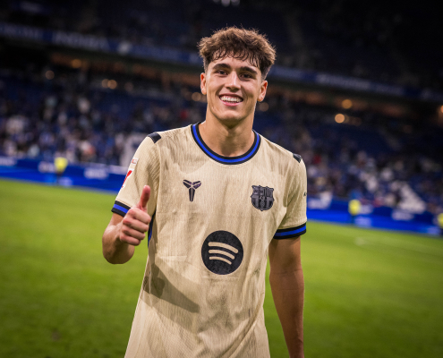 label.aria.barcelonabadge Cubarsí, finalista del Golden Boy Defensor entre 25 candidatos, con Lamine Yamal no elegible debido a una regla que impide que el primer equipo del dos veces ganador label.aria.clock hace 1 hora