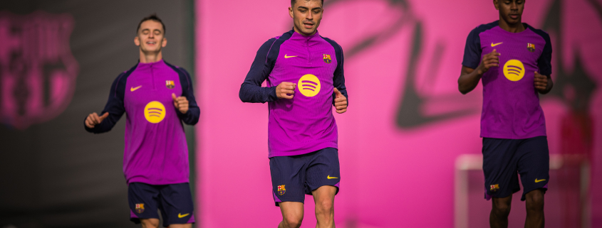 label.aria.barcelonabadge Último entrenamiento antes del Clásico Jules Kounde entrena con normalidad el día previo al viaje al primer equipo del Santiago Bernabéu label.aria.clock Hace 42 min