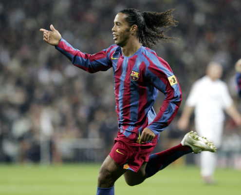label.aria.barcelonabadge 20 años del mítico 3-0 en el Bernabéu Han pasado dos décadas desde que Ronaldinho inspirara a los blaugranes en una famosa victoria sobre el primer equipo del Real Madrid label.aria.clock Hace 19 Mins