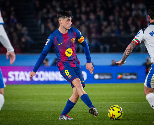 label.aria.barcelonabadge Pedri vuelve tras un mes de baja El centrocampista reaparece ante el Alavés tras 34 días de baja por lesión Primer Equipo label.aria.clock Hace 30 Mins