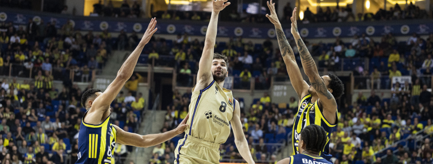 Final Castigo (72-71) Reloj Baloncesto label.aria.clock Hace 41 Min