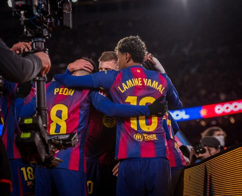 label.aria.barcelonabadge 15 puntos conseguidos con remontadas El FC Barcelona sigue mostrando carácter y fortaleza, y ya suma 15 puntos en LaLiga tras perder posiciones en su última remontada ante el primer equipo del Atlético de Madrid label.aria.clock Hace 1 hora