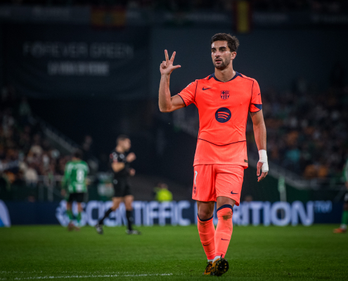 label.aria.barcelonabadge Betis - Barça 3-5: Tres puntos majestuosos Una remontada más, con un hat-trick de Ferran Torres, el primer gol de Roony y un penalti de Lamine Yamal Primer equipo label.aria.clock hace 3 horas