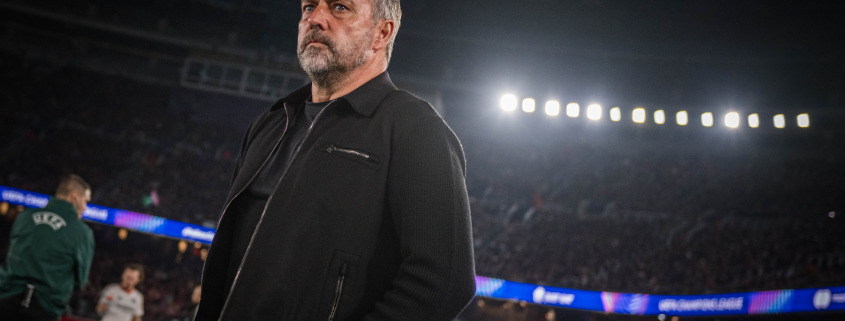 label.aria.barcelonabadge Hansi Flick 'orgulloso' de su equipo El técnico se mostró contento con la actitud de su equipo en la victoria ante el primer equipo del Eintracht Frankfurt label.aria.clock Hace 40 min