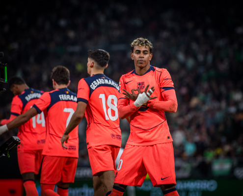 label.aria.barcelonabadge Iguala la tercera mejor racha goleadora de la historia de La Liga Después del partido contra el Betis, el equipo de Hansi Flick ya suma 36 partidos seguidos marcando en el primer equipo liguero label.aria.clock Hace 19 minutos