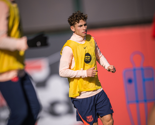 label.aria.barcelonabadge La convocatoria para enfrentar al Betis Hansi Flick cuenta de nuevo con Fermín y Frenkie de Jong para el viaje al primer equipo de La Cartuja label.aria.clock Hace 14 horas