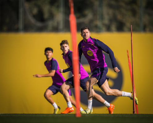 label.aria.barcelonabadge Preparativos para el próximo reto, el Eintracht Frankfurt Los blaugranes realizan el último entrenamiento antes del choque de Liga de Campeones contra el primer equipo alemán label.aria.clock Hace 28 Mins
