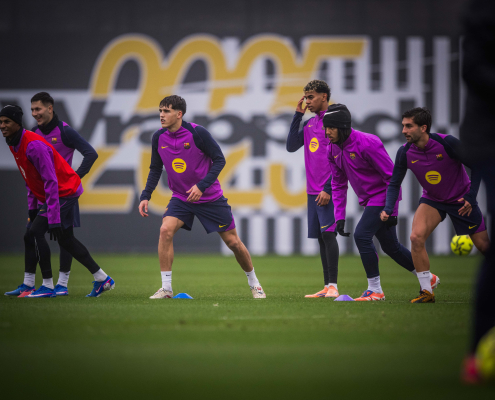 label.aria.barcelonabadge Última sesión antes del viaje a Villarreal Hansi Flick hace su último entrenamiento antes del último partido del primer equipo de 2025 label.aria.clock hace 1 hora