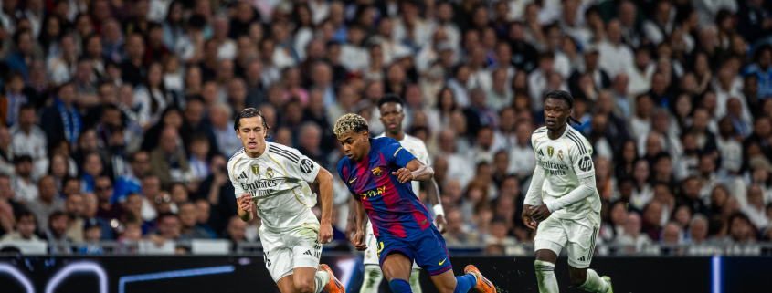 label.aria.barcelonabadge El Real Madrid en la final Los blancos derrotan al Atlético de Madrid por 2-1 en la segunda semifinal en la Ciudad Deportiva Rey Abdulaziz El primer equipo label.aria.clock Hace 49 Mins