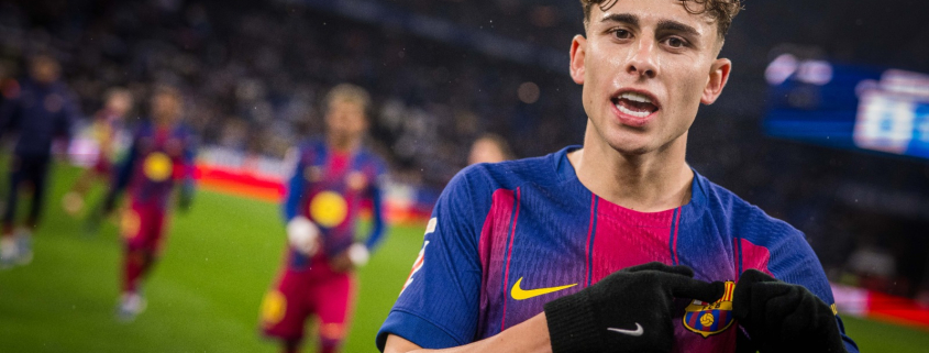 label.aria.barcelonabadge Espanyol - Barça 0-2: El último espectáculo gana el derbi Dos goles tardíos de Olmo y Lewandowski dan la victoria en un encuentro igualado e intenso en el que Joan García realizó varias intervenciones para salvar el partido Primer Equipo label.aria.clock Hace 13 Minutos