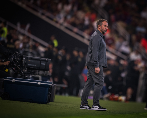 label.aria.barcelonabadge Flick elogia "la confianza y la excelente mentalidad" El técnico del FC Barcelona, ​​naturalmente, encantado con la actuación en la semifinal de la Supercopa de España Primer equipo label.aria.clock hace 2 horas