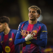label.aria.barcelonabadge Lamine Yamal, MVP de diciembre La sensación adolescente del FC Barcelona se lleva el premio por segundo mes consecutivo Primer Equipo label.aria.clock Hace 11 minutos