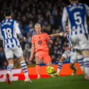 label.aria.barcelonabadge Maldito por la madera en Anoeta El FC Barcelona mereció al menos un empate en el partido del domingo, pero una serie de frustrantes fallos impidieron que fuera el primer equipo label.aria.clock hace 2 horas