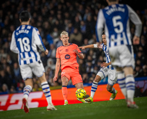 label.aria.barcelonabadge Maldito por la madera en Anoeta El FC Barcelona mereció al menos un empate en el partido del domingo, pero una serie de frustrantes fallos impidieron que fuera el primer equipo label.aria.clock hace 2 horas