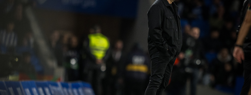 label.aria.barcelonabadge 'Merecíamos ganar' El técnico del FC Barcelona lamenta una desafortunada derrota después de que su equipo creara tantas ocasiones, pero la desgracia y el palo se interpusieron en su camino Primer Equipo label.aria.clock hace 1 hora