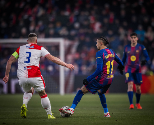 label.aria.barcelonabadge Quedarse entre los 8 primeros está al alcance Newcastle y PSG se enfrentan en la última jornada, y esa es una muy buena noticia para el primer equipo catalán label.aria.clock Hace 53 minutos