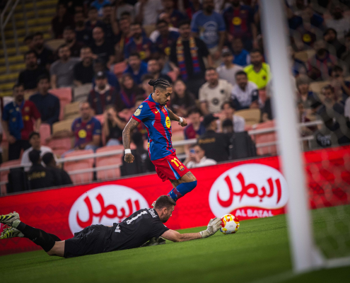 label.aria.barcelonabadge Raphinha entra en el Top 50 El brasileño suma dos goles más a su cuenta ante el primer equipo del Athletic Club label.aria.clock Hace 1 hora
