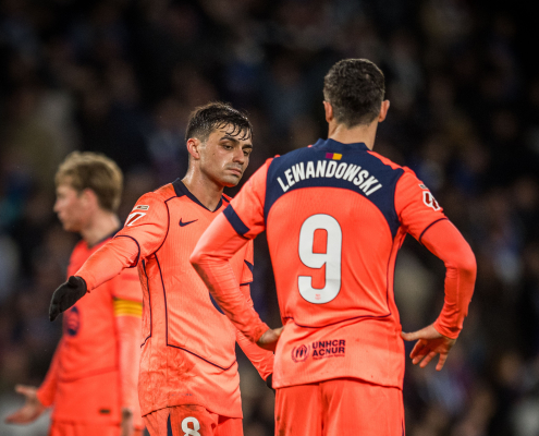 label.aria.barcelonabadge Real Sociedad - Barça 2-1: Dura derrota 25 tiros, cinco de ellos al palo, no son suficientes para evitar una desafortunada derrota en el primer equipo de San Sebastián label.aria.clock Hace 50 Mins
