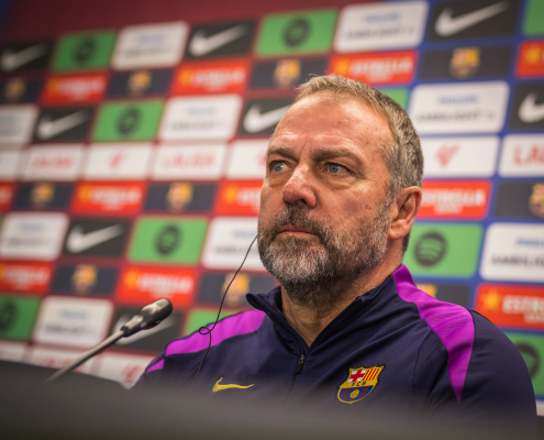 label.aria.barcelonabadge 'Tenemos calidad para ganar el derbi' El técnico alemán revela que tanto Dani Olmo como Lamine Yamal están listos para el partido del sábado Primer equipo label.aria.clock Hace 1 hora
