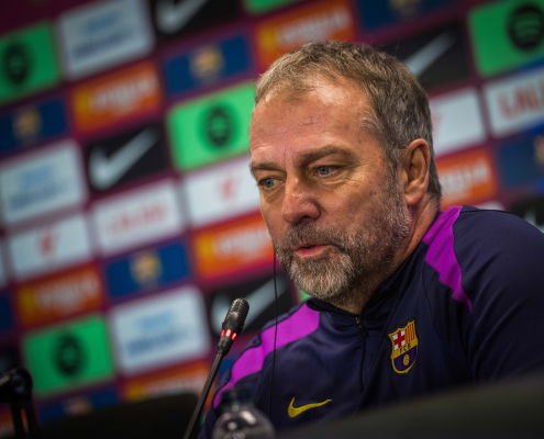 label.aria.barcelonabadge 'Tenemos que ganar en Anoeta' El técnico elogia la mentalidad ganadora de su equipo de cara al partido contra el primer equipo de la Real Sociedad label.aria.clock Hace 37 Mins