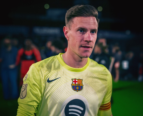 label.aria.barcelonabadge Ter Stegen se marcha cedido al Girona El portero alemán se incorpora al club catalán hasta el 30 de junio de 2026 Primer equipo label.aria.clock Hace 25 min