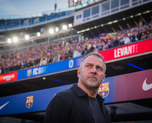 etiqueta.aria.barcelonabadge
                    
                        


                                
                                



                        
                        

                    
            



        

          
                
                        "Hemos respondido bien"
                        El técnico del FC Barcelona se alegra de ver a su equipo recuperarse con tanta confianza tras dos derrotas consecutivas Primer Equipo label.aria.clock Hace 21 Minutos