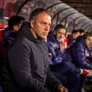 label.aria.barcelonabadge Flick promete "luchar lo mejor que podamos" El entrenador del FC Barcelona responde a la derrota del lunes en Liga ante el primer equipo del Girona label.aria.clock Hace 49 minutos