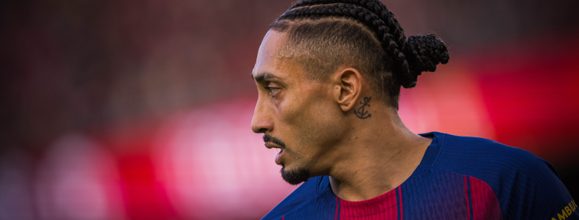 label.aria.barcelonabadge Gracias a asistencia--white Noticias sobre la lesión de Raphinha El brasileño sufre una distensión en el aductor del muslo derecho Primer Equipo label.aria.clock Hace 53 Mins