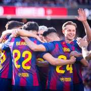 FC. Barcelona: label.aria.barcelonabadge Los goles se reparten entre 15 goleadores label.aria.barcelonabadge Los goles se reparten entre 15 goleadores blaugrana diferentes en lo que va de temporada Primer Equipo label.aria.clock Hace 34 Mins