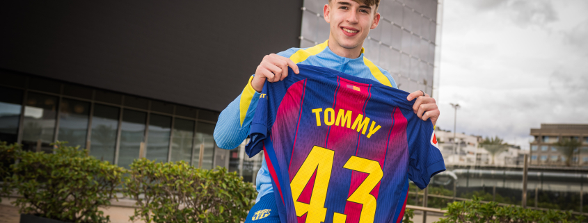 label.aria.barcelonabadge Tommy: 'Estoy viviendo el sueño' El centrocampista formado en La Masia debuta con el primer equipo del Barça ante el Mallorca en el reciente partido de LaLiga en el Spotify Primer Equipo del Camp Nou label.aria.clock hace 1 hora