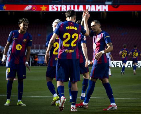 label.aria.barcelonabadge VISTA PREVIA | Barça-Villarreal Primero contra tercero en un partido decisivo 16.15 horas Comienzo del partido en Spotify Camp Nou Primer equipo label.aria.clock Hace 2 Mins