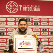 ENTREVISTA| Josan González, con TODOS y “todo” contra Manzanares