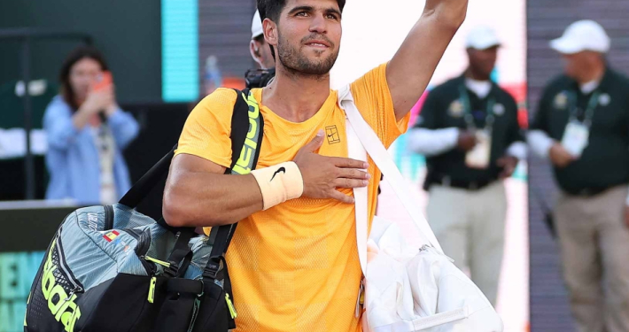 Alcaraz ve frenada su racha en las semifinales de Indian Wells ante Medvedev