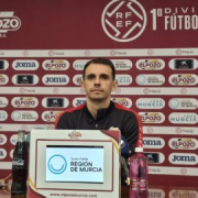 ENTREVISTA| El capitán Marcel pide disculpas a la afición y desmiente la información que circula