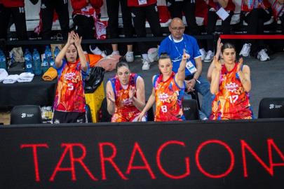 83-72 | Valencia Basket impone su ley para romper con el sueño de Durán Maquinaria Ensino