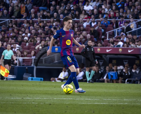 label.aria.barcelonabadge Gavi vuelve tras más de seis meses de baja El centrocampista blaugrana debuta desde agosto con el Barça tras recuperarse de una grave lesión en la rodilla Primer equipo label.aria.clock Hace 2 horas