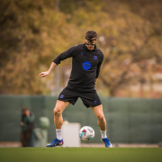 label.aria.barcelonabadge Gracias a asistencia--white Lewandowski vuelve a la plantilla Hansi Flick nombra a sus jugadores para el partido de Liga en San Mamés Primer equipo label.aria.clock Hace 52 minutos