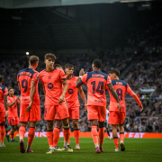 FC. Barcelona: label.aria.barcelonabadge Newcastle-Barça: ¿Lo sabías? El esperado choque de label.aria.barcelonabadge Newcastle-Barça: ¿Lo sabías? El esperado choque de la Liga de Campeones en hechos y cifras para que estés al día antes del partido Primer Equipo label.aria.clock Hace 11 horas