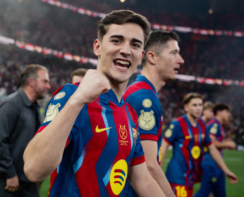 label.aria.barcelonabadge Presentado por asistencia--white Gavi está de regreso Mediocampista disponible para selección por primera vez en cinco meses desde la operación del menisco de la rodilla derecha Primer equipo label.aria.clock Hace 13 minutos