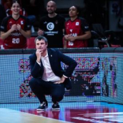 Carlos Cantero no dirigirá temporalmente Casademont Zaragoza