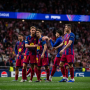 Escudo del FC Barcelona Atlético 1-2 Barça: esfuerzo heroico Los goles de Lamine Yamal y Ferran Torres dan esperanza a una remontada heroica pero no hubo un final de cuento de hadas y la andadura en la Liga de Campeones ha terminado Primer Equipo Noticia publicada hace 59 Minutos