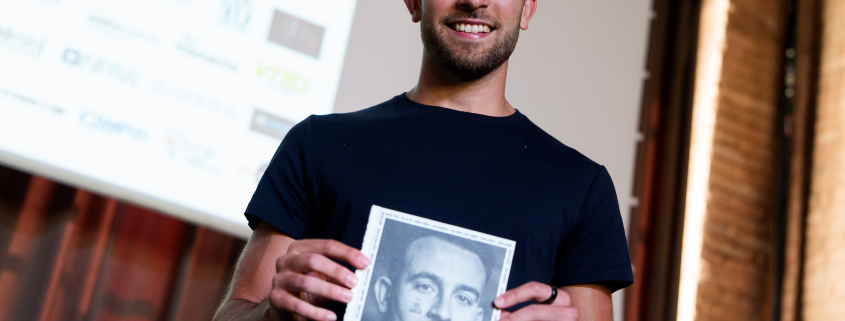 Escudo del FC Barcelona 'Cuanto antes ganemos la Liga, mejor' El defensa valora la recta final del campeonato y la reciente eliminación de la Champions durante la presentación de la 21ª edición de 'Historias de Deportes Solidarios' del Primer Equipo Noticia publicada hace 1 hora