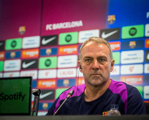 Escudo del FC Barcelona 'No podemos cometer ningún error' El técnico alemán recuerda que “el Getafe defiende muy bien” y analiza la situación del equipo sin Lamine Yamal en este tramo final de LaLiga Primer Equipo Fecha de publicación Hace 46 min