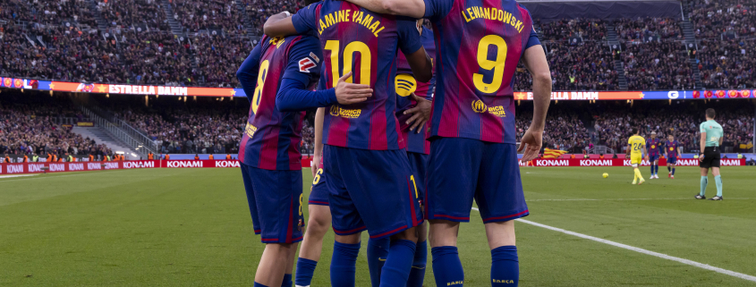 Escudo del club FC Barcelona VISTA PREVIA | Barça-Celta Siete jornadas para el final de Liga y tres puntos más de este miércoles acercarían aún más el título al primer equipo de la capital catalana Fecha de publicación Hace 58 Minutos